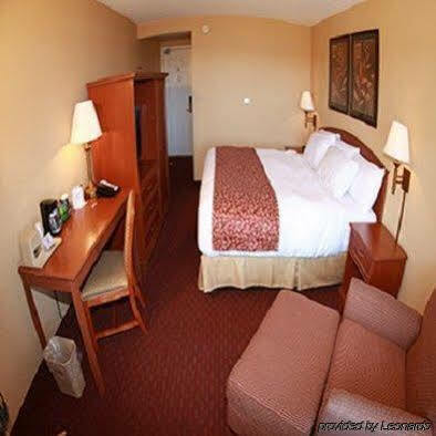 Budget Host Inn & Suites Saint Ignace Ngoại thất bức ảnh